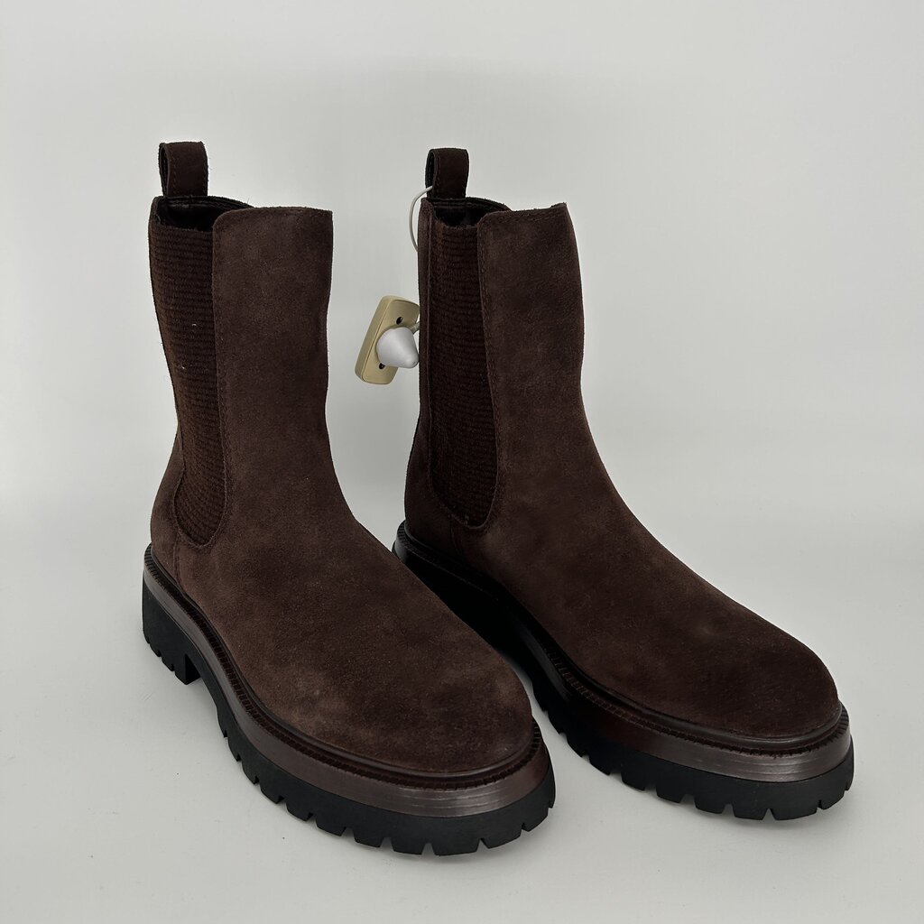 Steve Madden Chunky Chelsea Boots