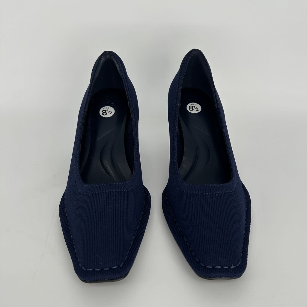Cosy Island Square Toe Heels