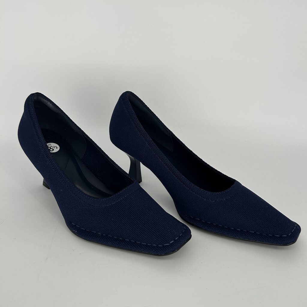 Cosy Island Square Toe Heels