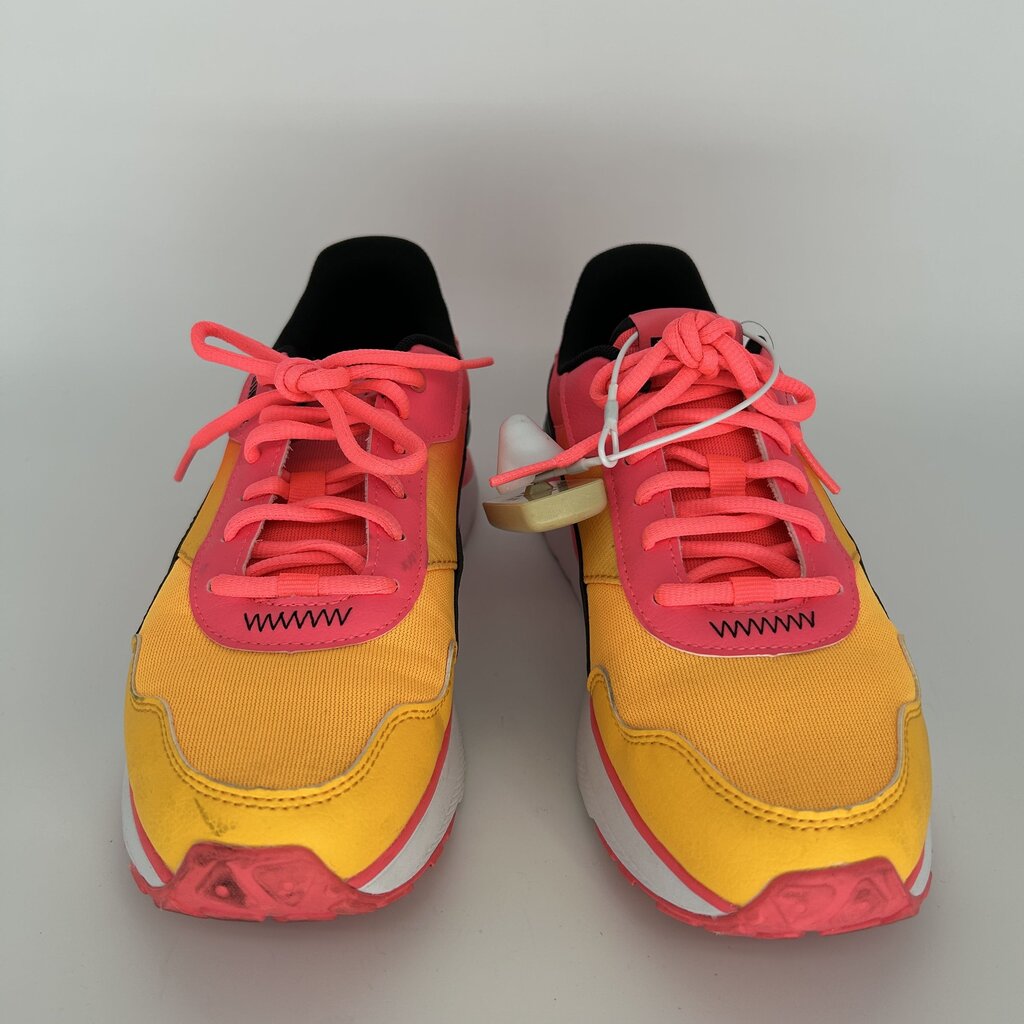 Puma Sneakers