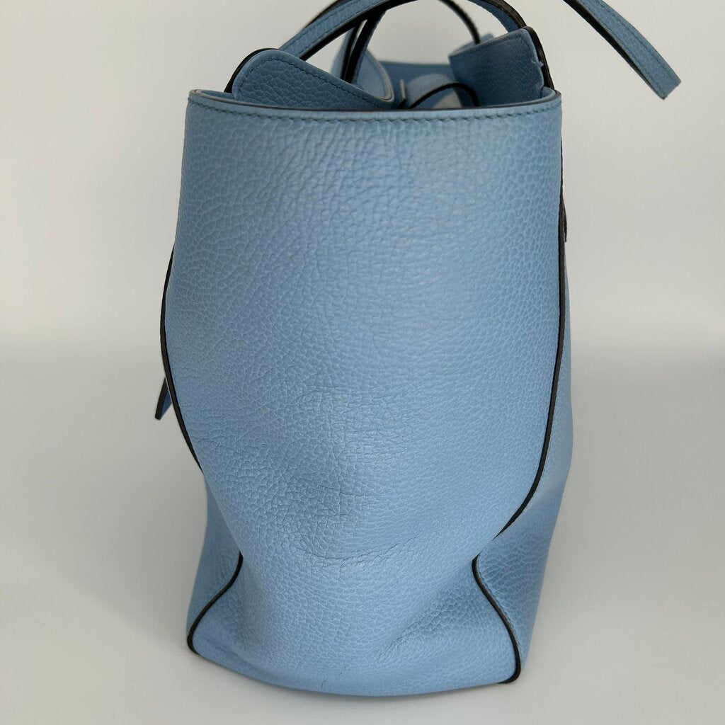 Gucci Swing Tote Bag