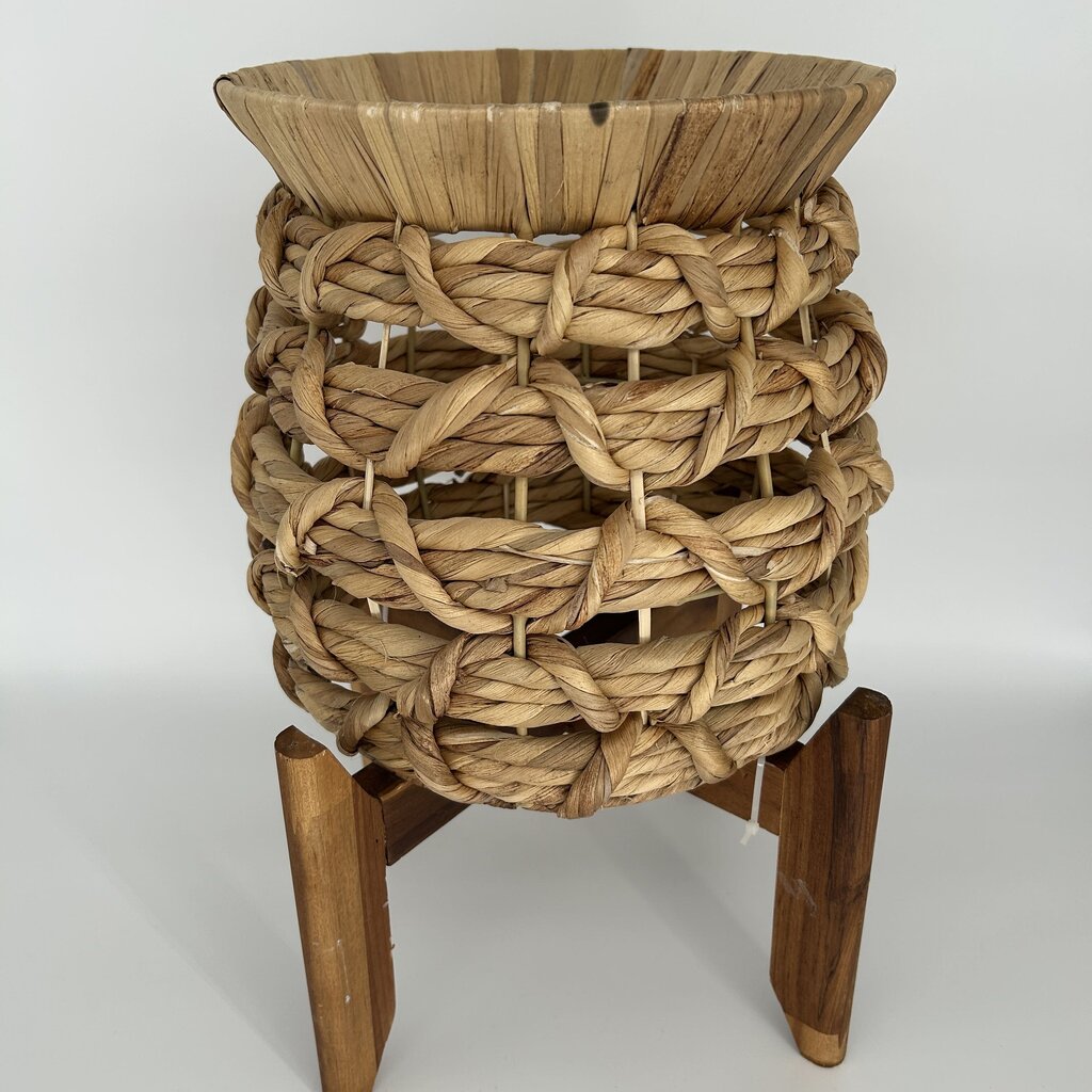 Wicker Planter on Stand