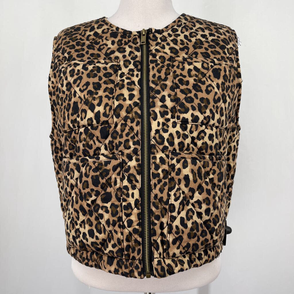 Evereve Animal Print Vest