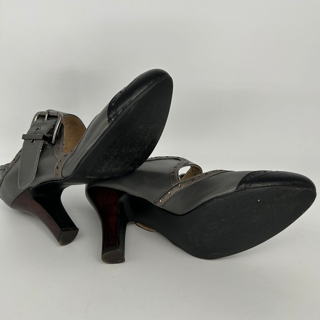 Two Lips Heeled Mary Janes