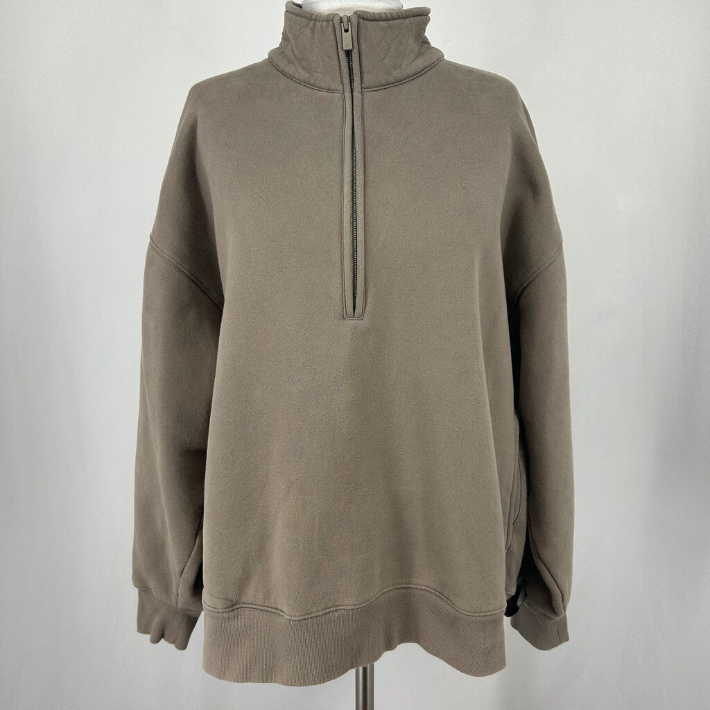 Aritizia Sweatfleece Hoodie