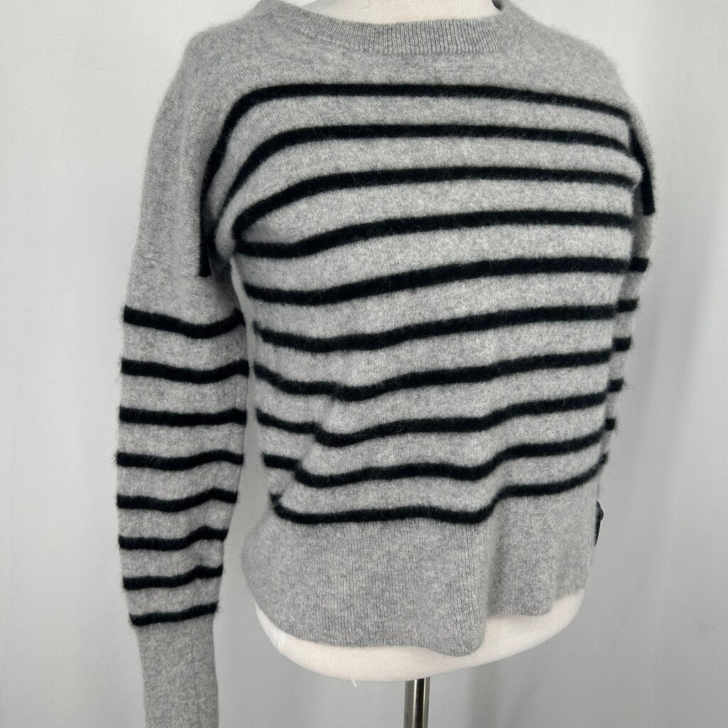 Tahari Cashmere Sweater