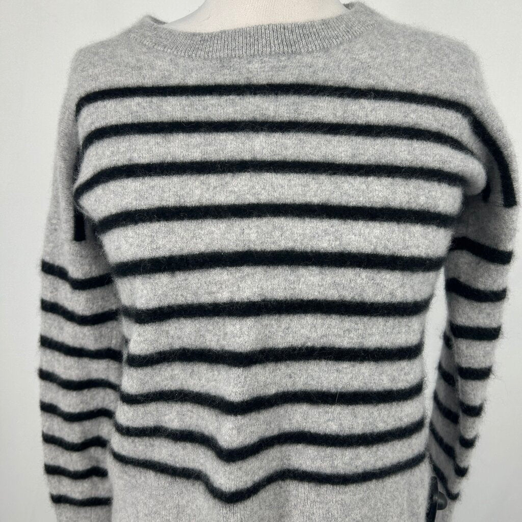 Tahari Cashmere Sweater