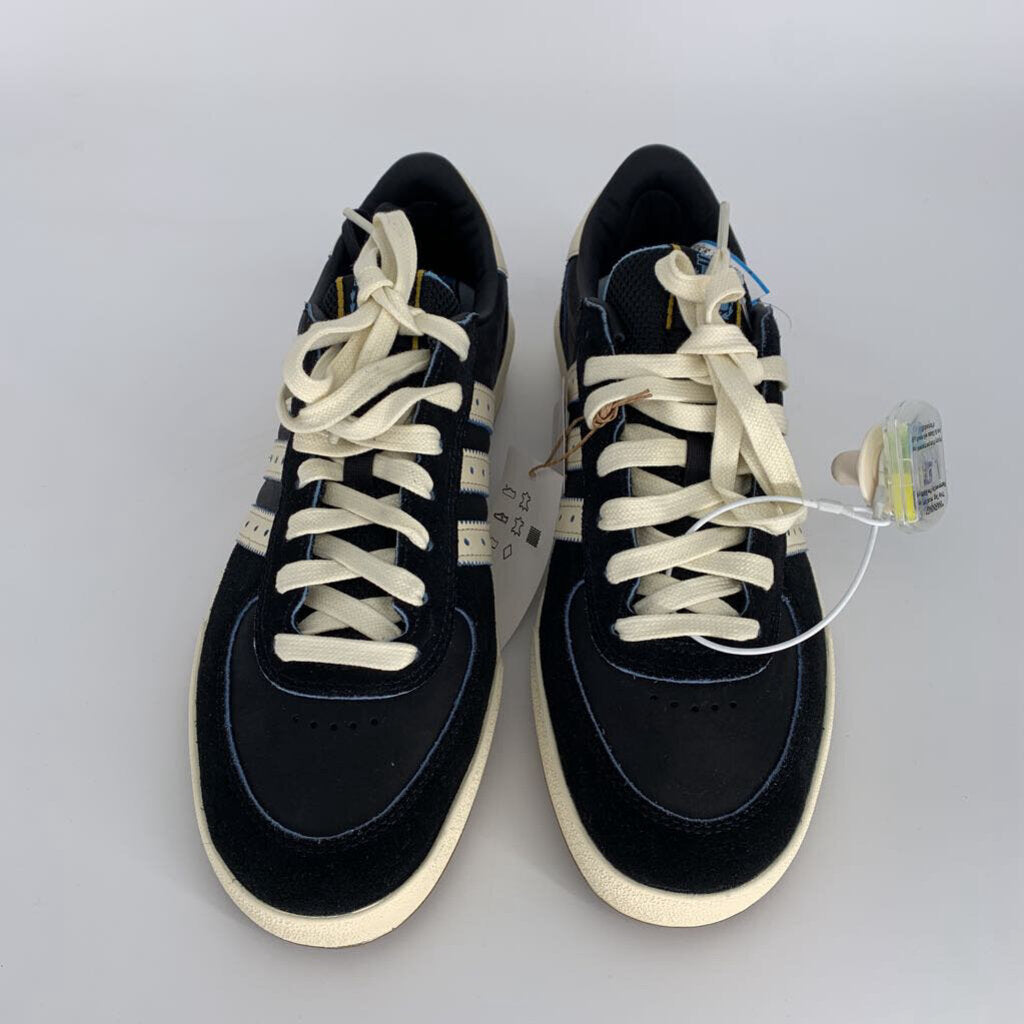 Adidas Sneaker
