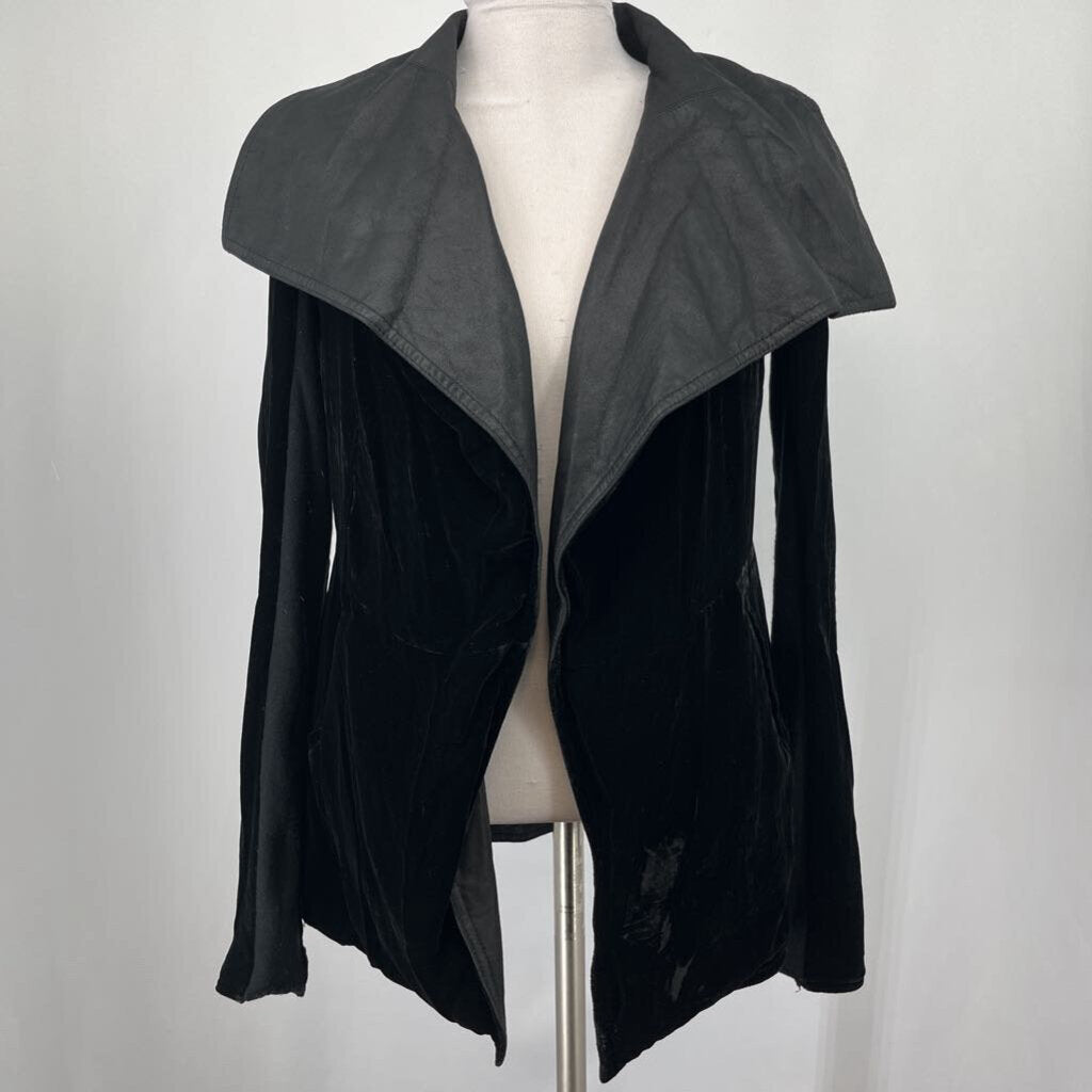 Veda Reversable Jacket