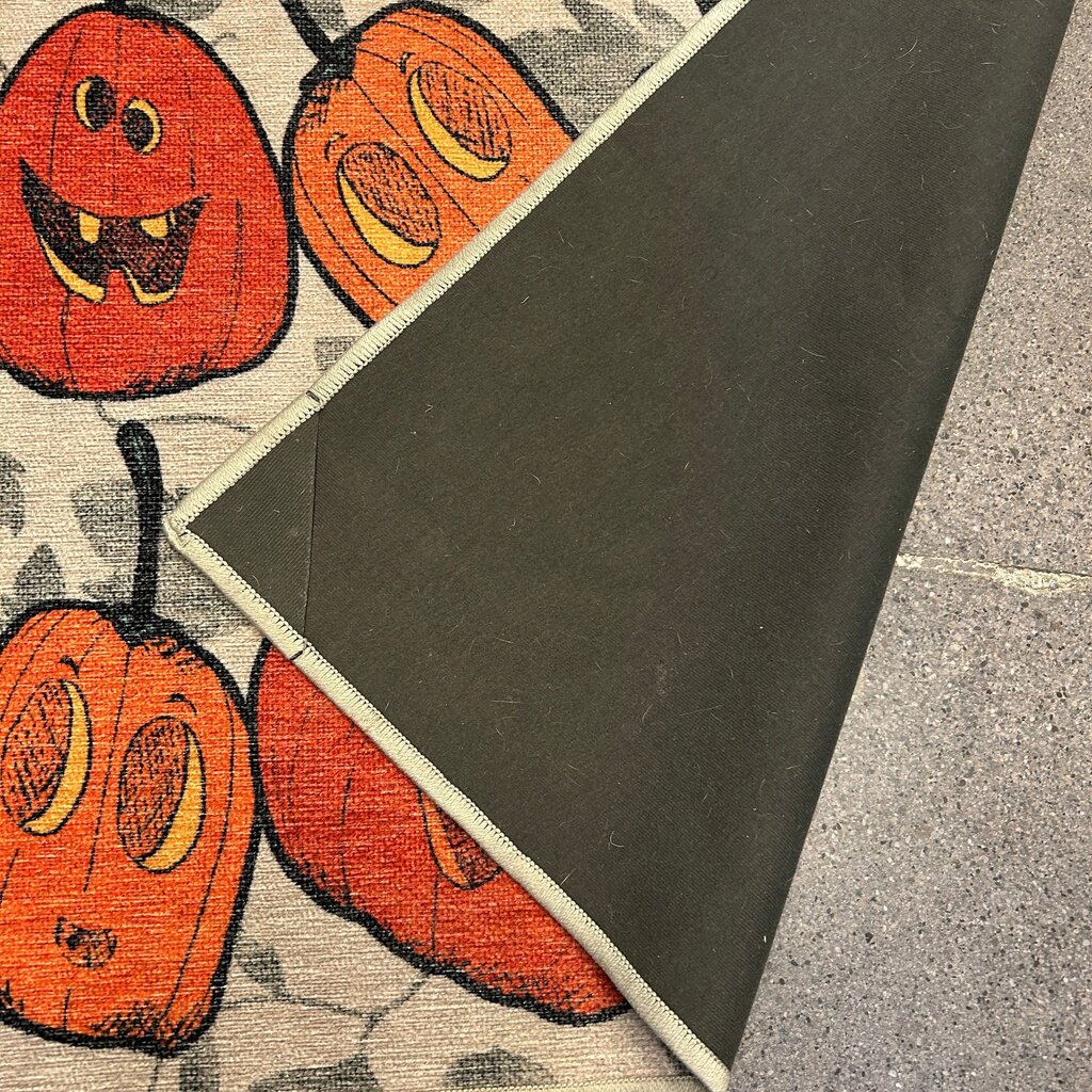 Ruggable Jack-O-Lantern Rug AS IS