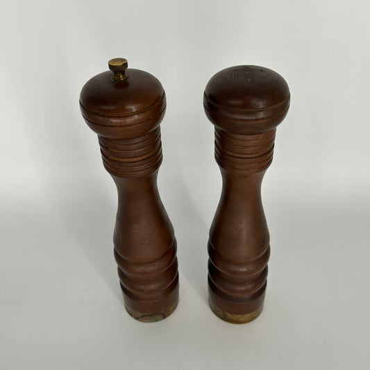 Wooden S&P Shaker Set
