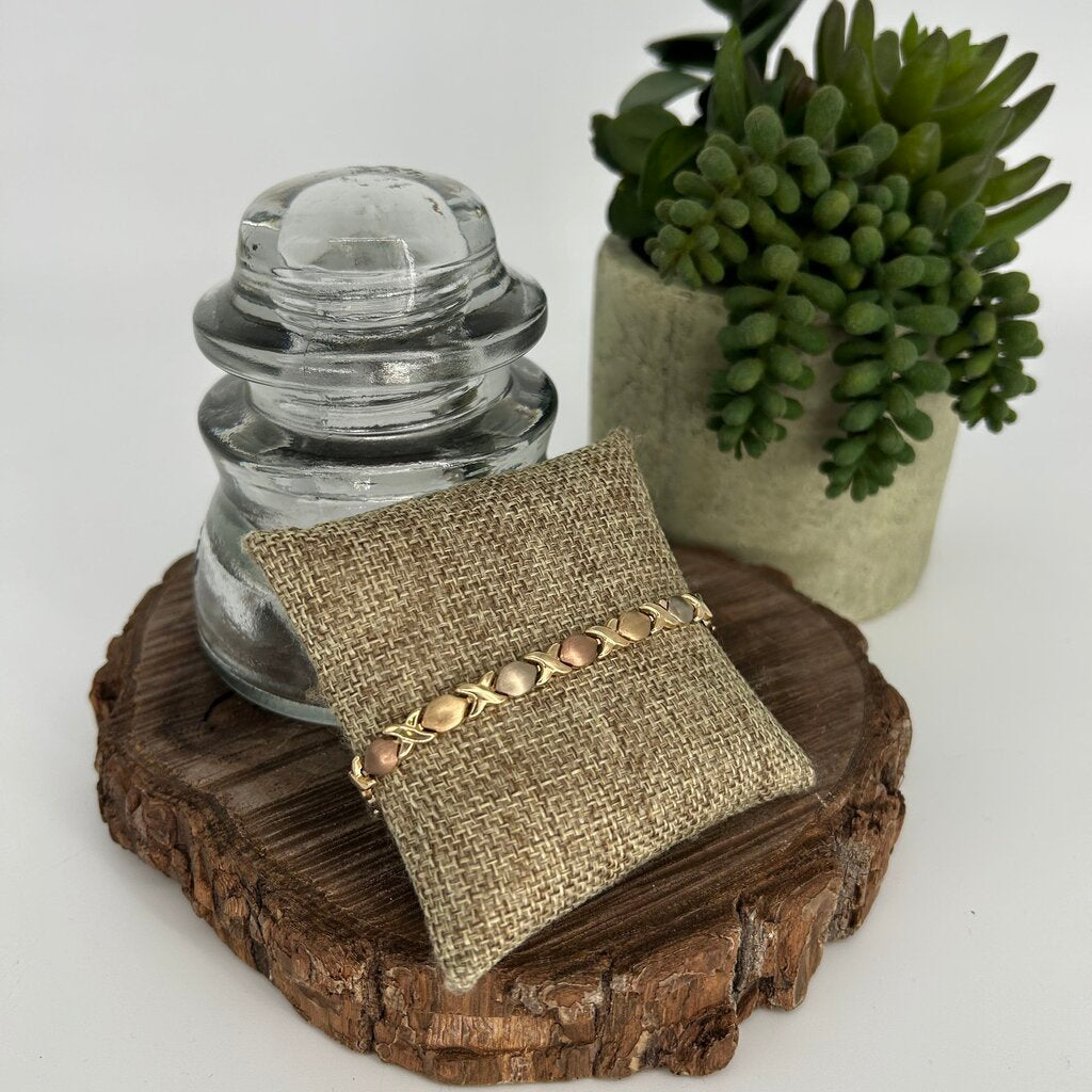 10k X & O Bracelet
