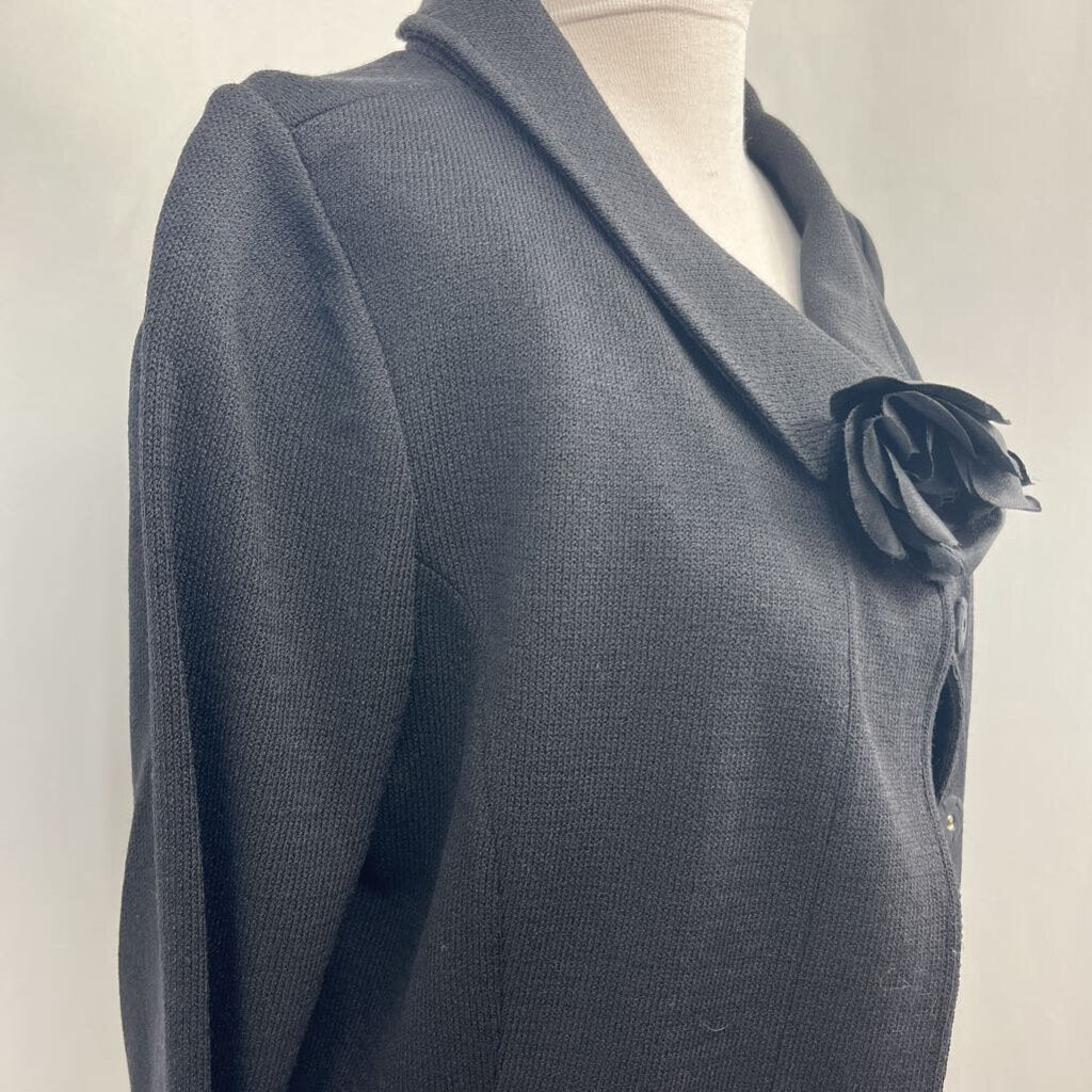 St John Knit Set