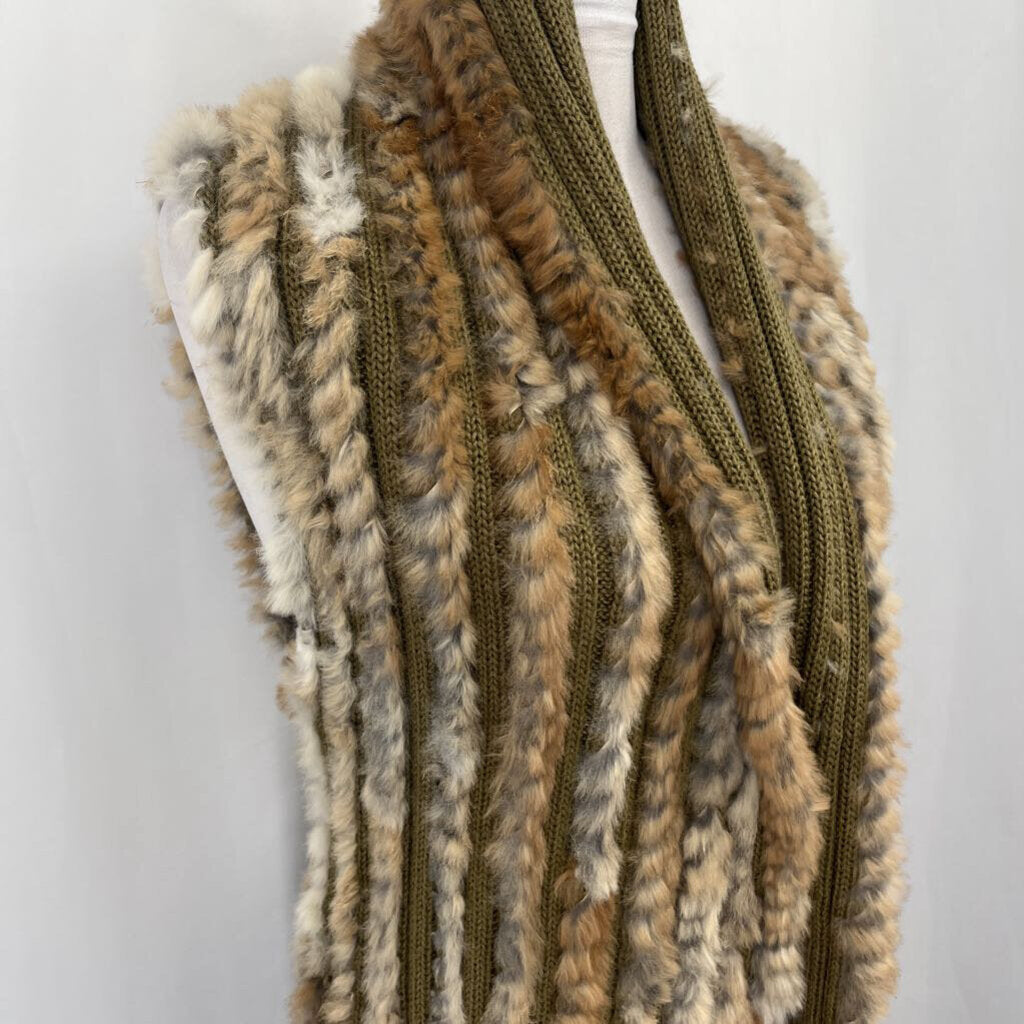 Beile Fare Rabbit Vest