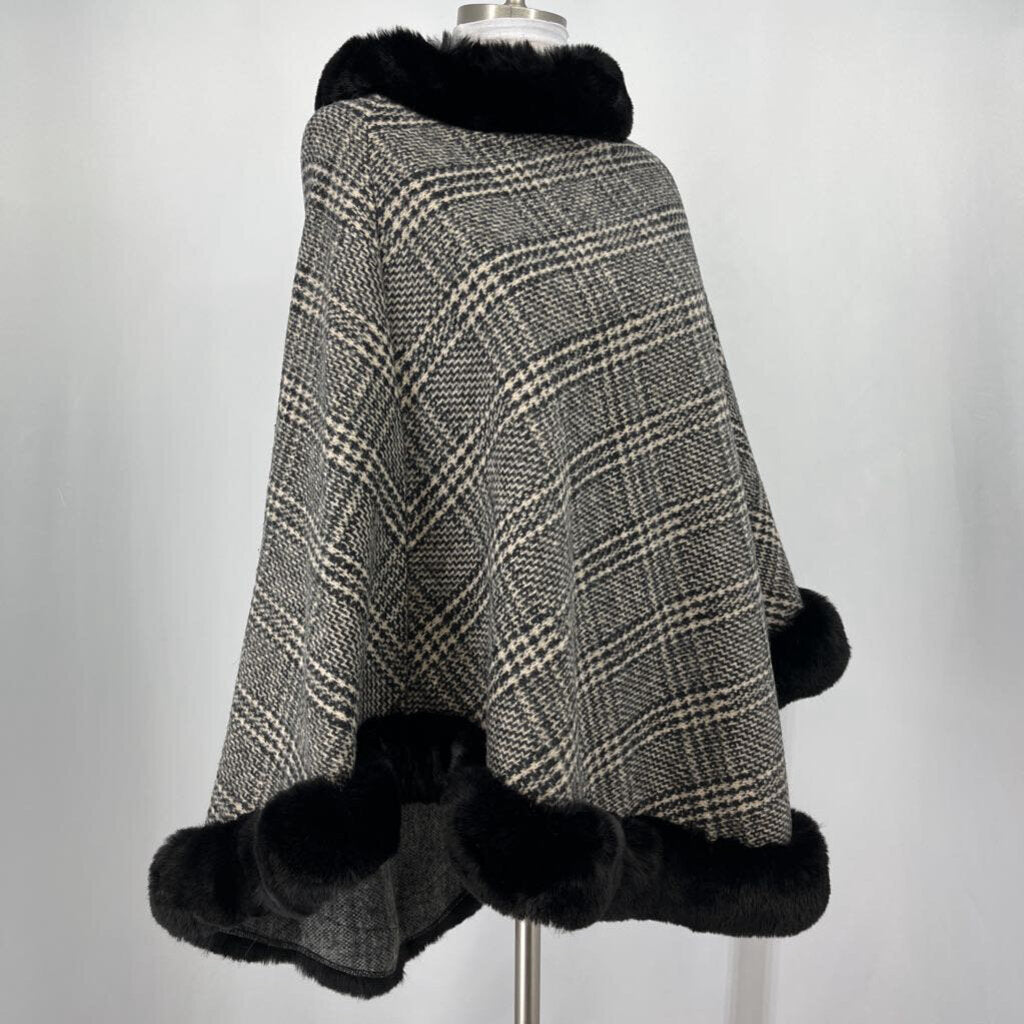 Fashion Apparel & Access. Shawl