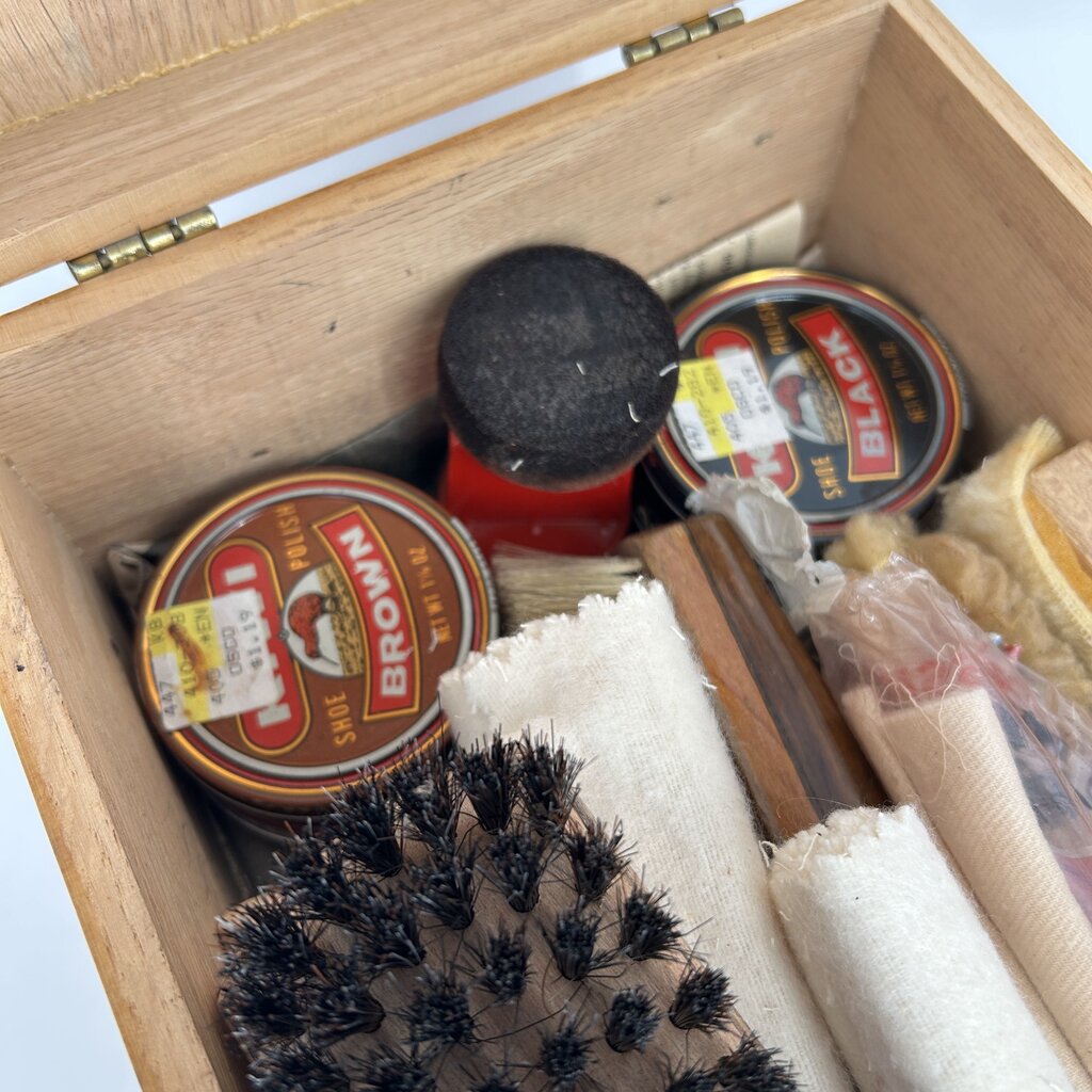VTG Griffin Shinemaster Shoe Shine Box