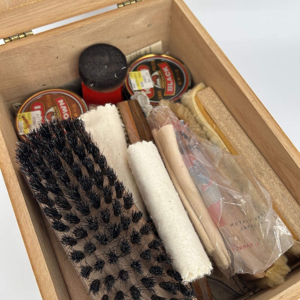 VTG Griffin Shinemaster Shoe Shine Box