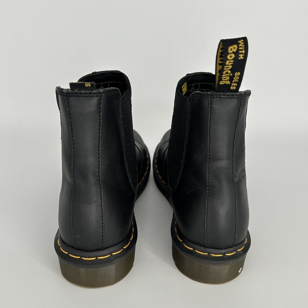 Dr Marten Chelsea Boots