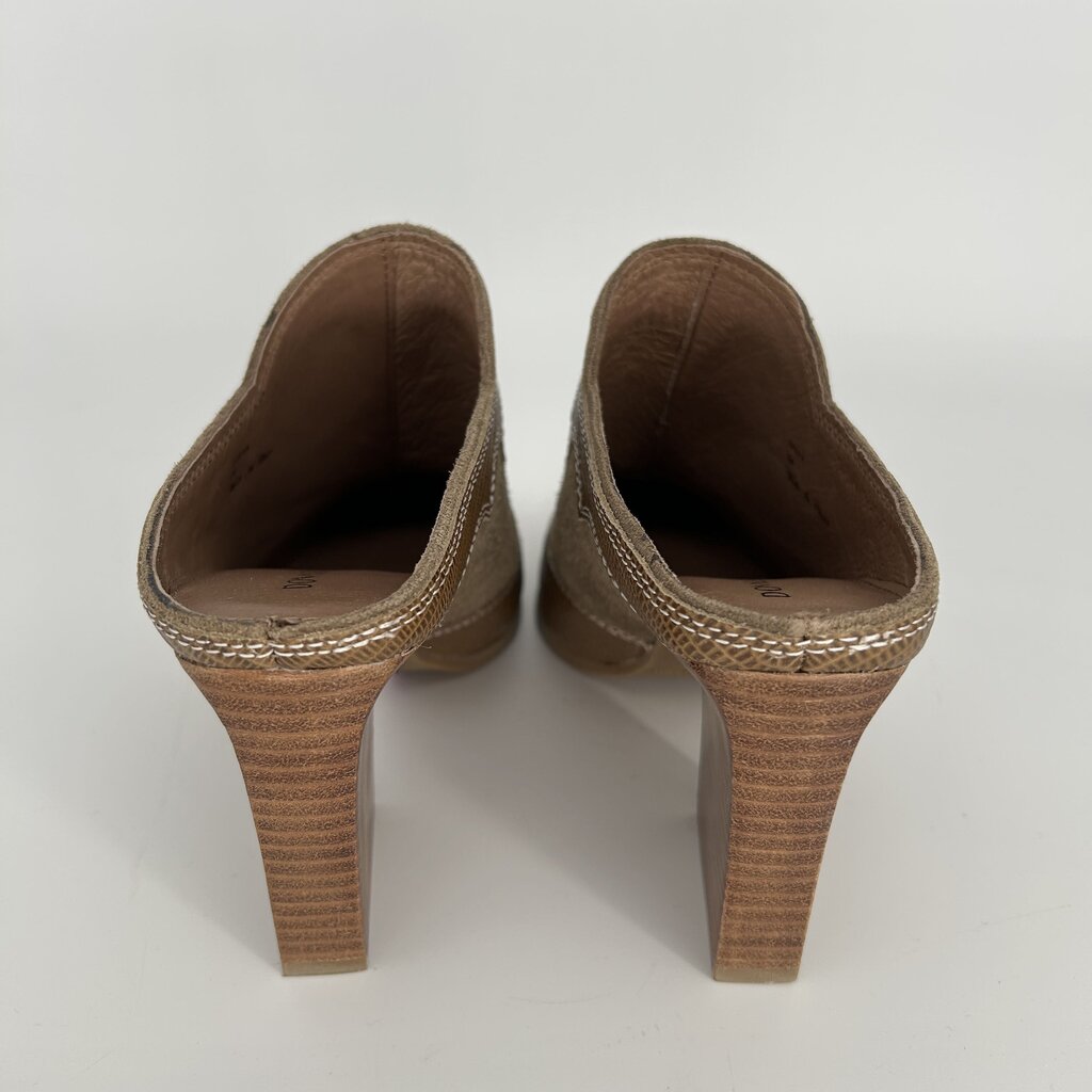 Donald Pliner Heeled Mules