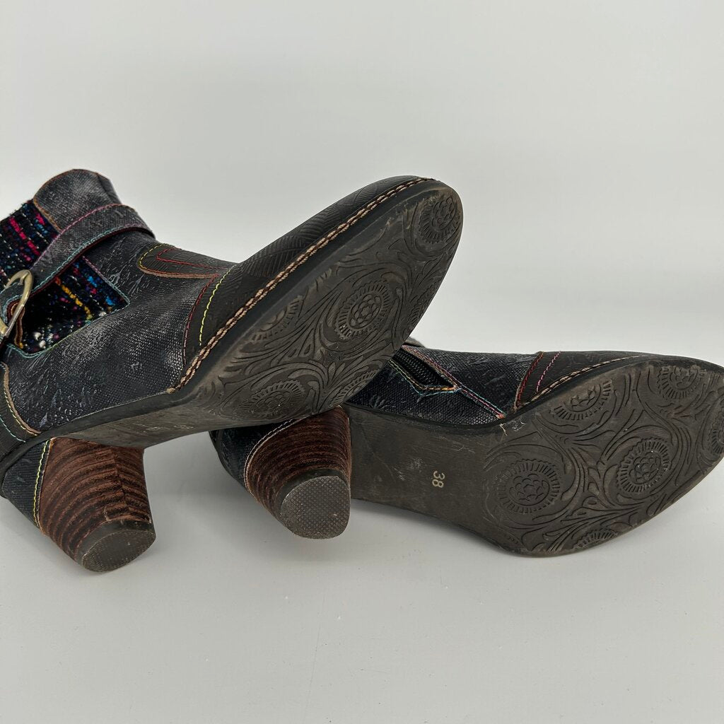 L'Artiste Booties