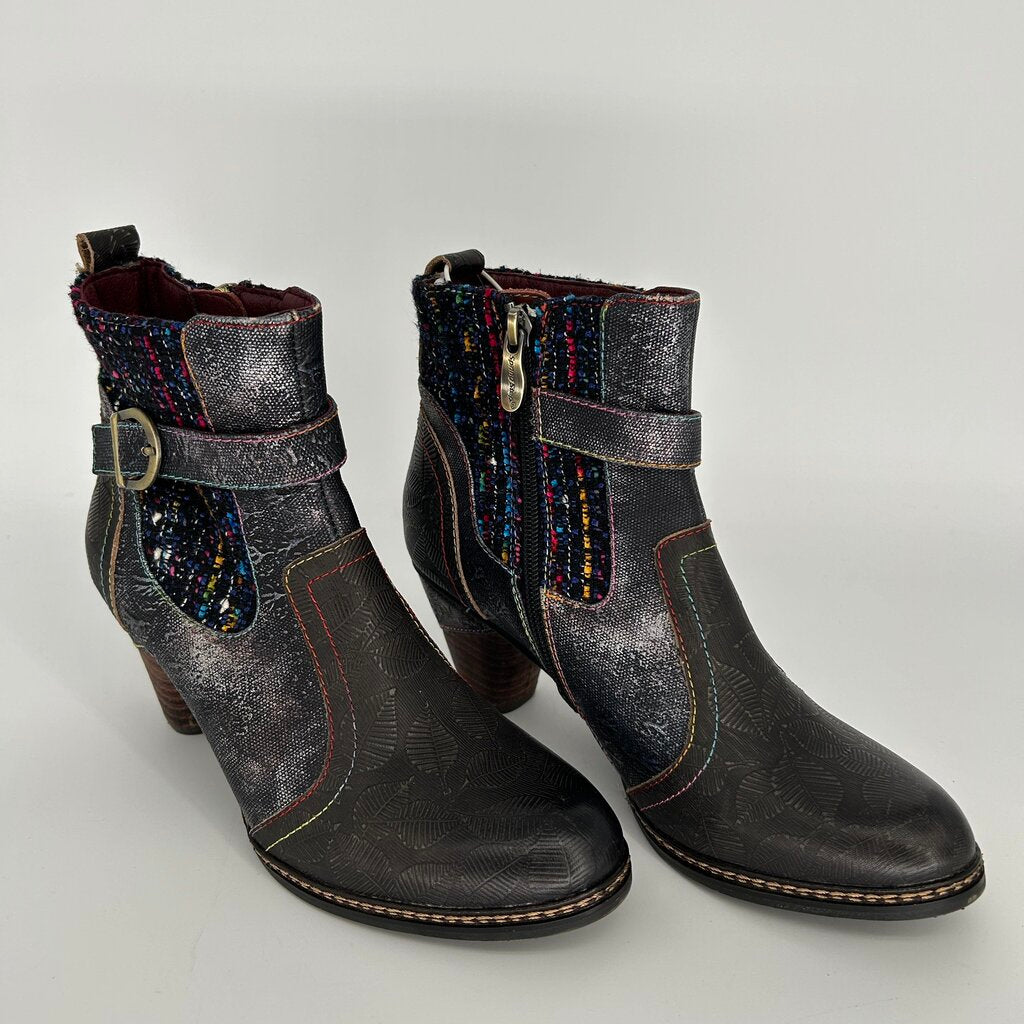 L'Artiste Booties