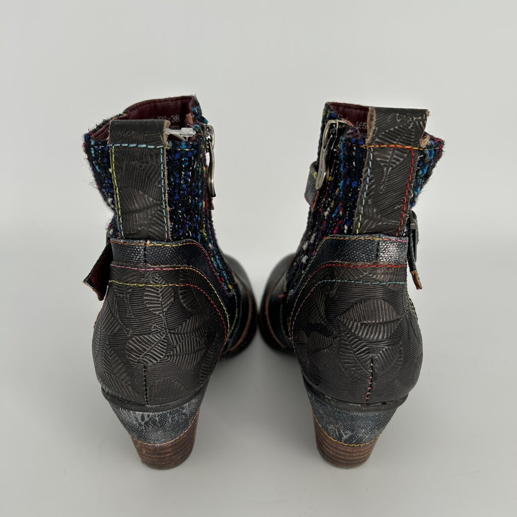 L'Artiste Booties
