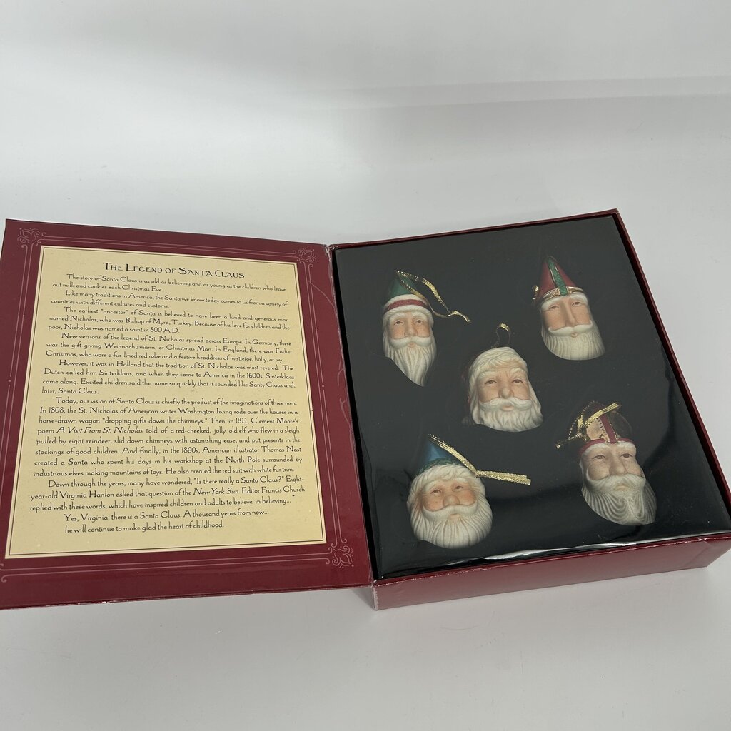 Legend of Santa Claus Ornament Set