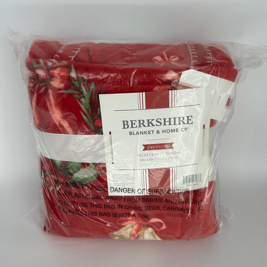 Santa/Wreath Throw Blanket