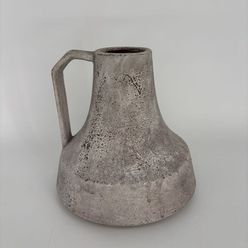 Stoneware Jug w/Handle