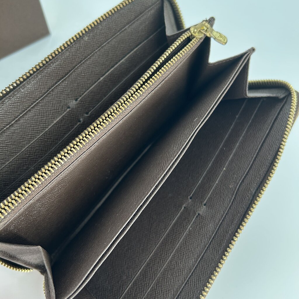 LV Zippy Wallet