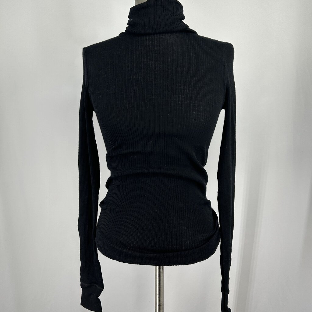 Vanessa Bruno Wool & Silk Turtleneck