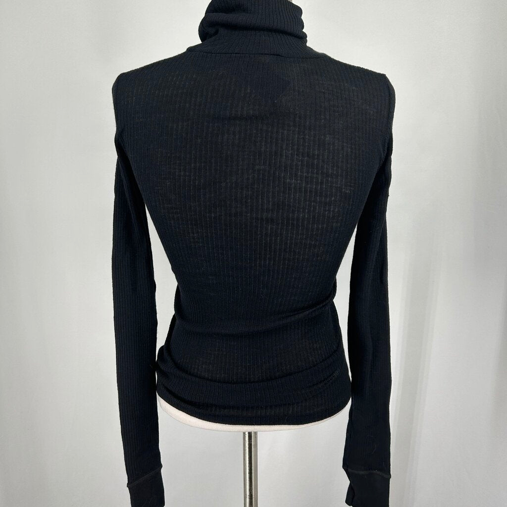 Vanessa Bruno Wool & Silk Turtleneck