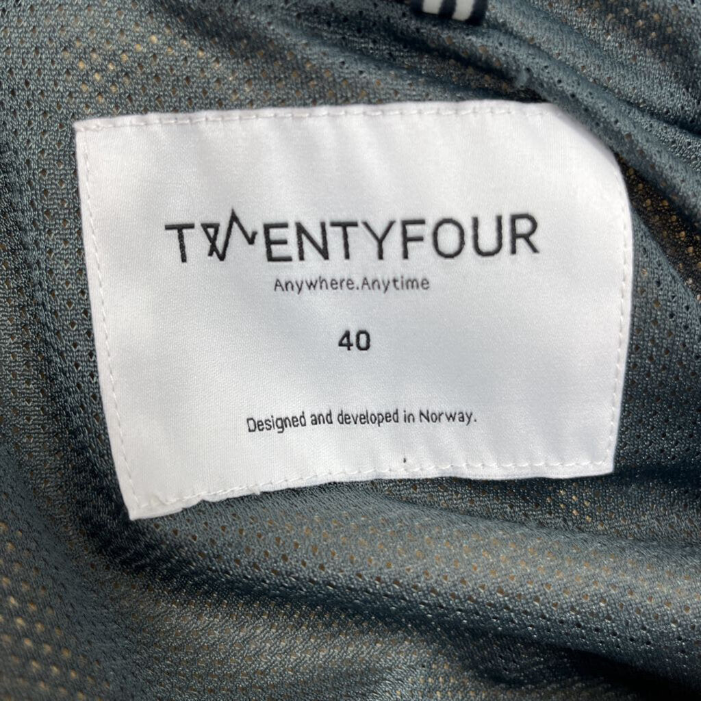 Twenty Four Windbreaker